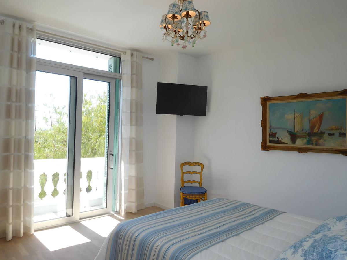 Villa Marguerite Hyeres Bagian luar foto